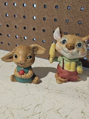 Homco Brown Mouse Figurine Pair with Green and Red Accents